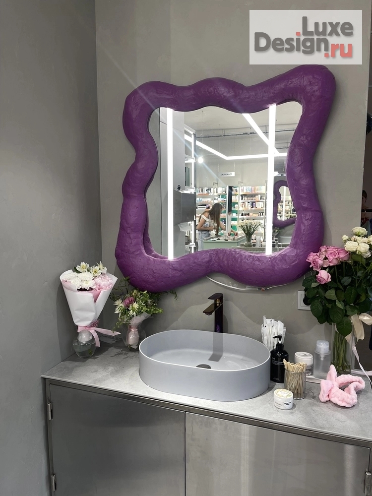 Дизайн интерьера шоу-рума "Бьюти магазин "5 минут и выхожу"" (фото 5)