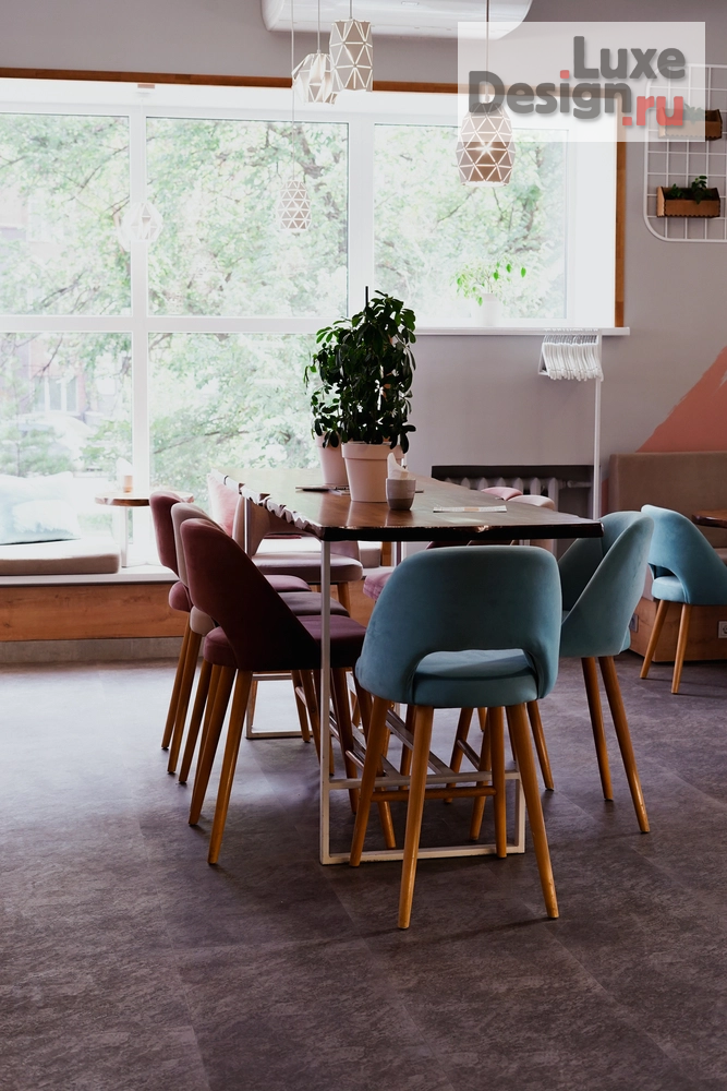 Дизайн интерьера кафе "Реализация интерьера кофейни "КЕДРОКОФЕ"" (фото 2)